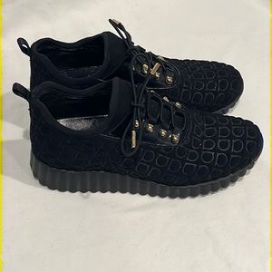 Salvador Ferragamo Women’s 6 Black Suede Lace-up Ankle Boots